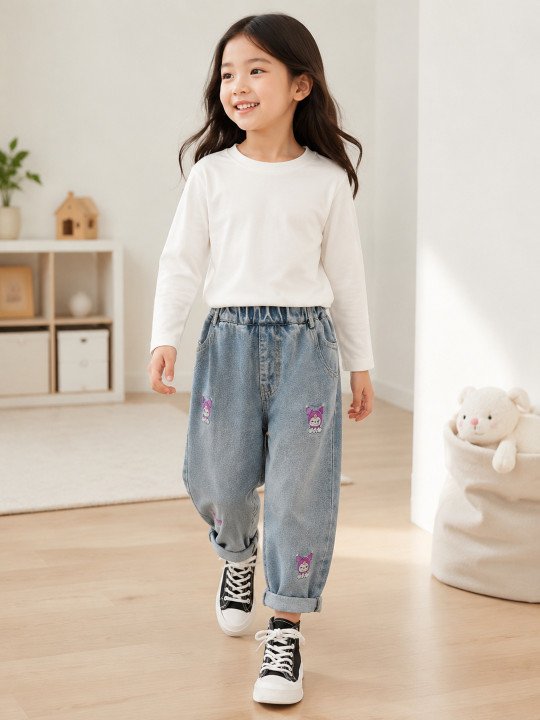 Girls Comfort Relaxed Fit High-Rise Light Fade Embellished Stretchable Jeans