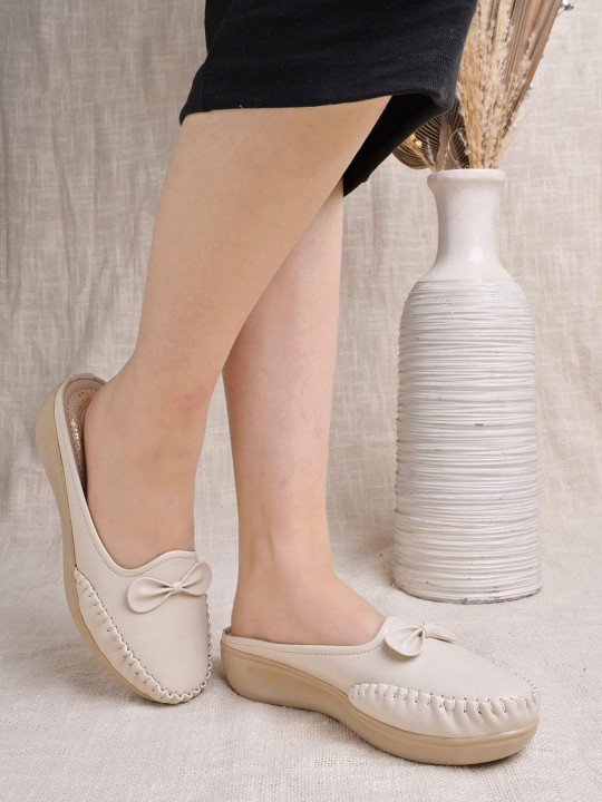 Shoetopia | Women Textured Lightweight Comfort Insole Bow Detail Mules