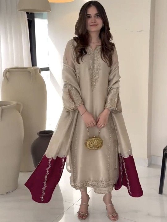 Women Ethnic Motifs Embroidered Regular Thread Work Pure Cotton Kurta with Trousers & With Dupatta