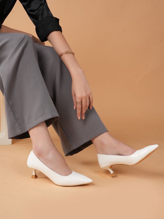 Women Pointed Toe Kitten Heel Pumps