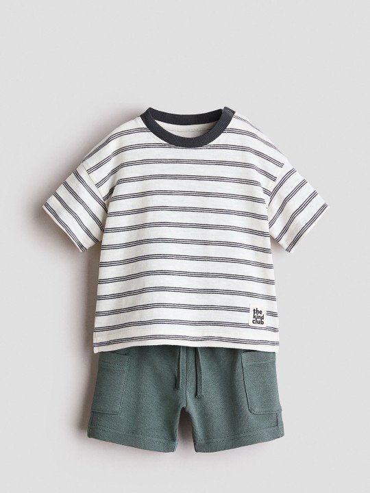 2-Piece T-Shirt And Shorts Set