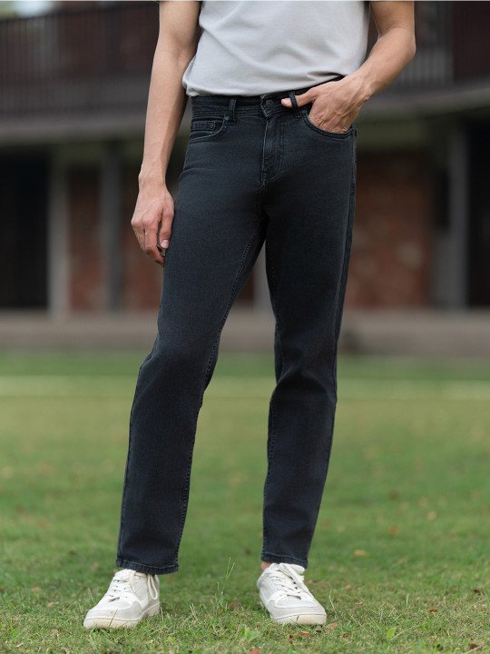 Men Grunge Grey Relaxed Fit Stretchable Cotton Jeans