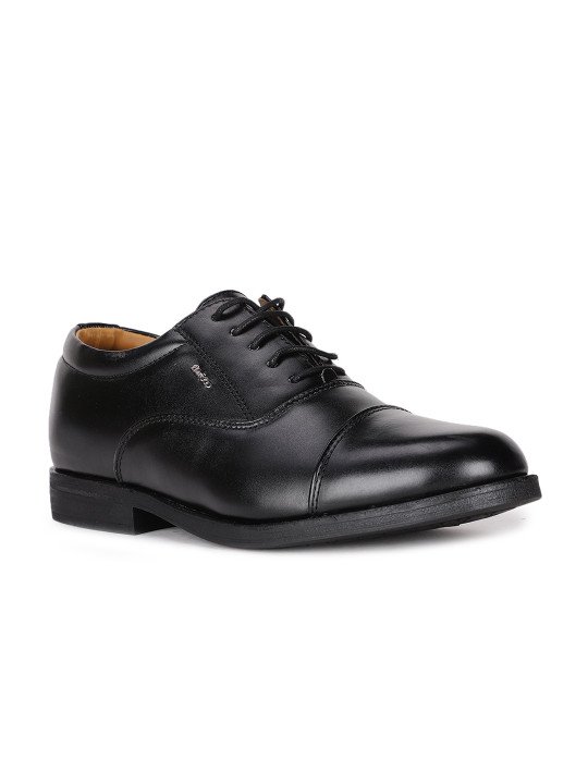 Bata | Men Black Solid Formal Oxfords