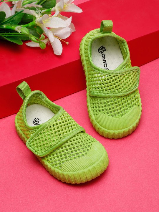 ONYC | Unisex Kids Woven Design Loafers