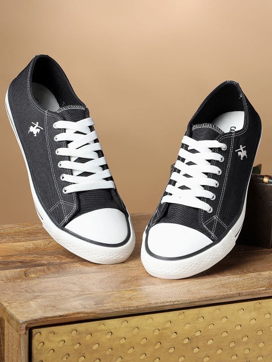 Cantabil | Men Colourblocked Sneakers